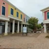 #14440 Parco commerciale con locali grezzi e terreni