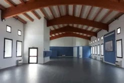 #14440 Parco commerciale con locali grezzi e terreni