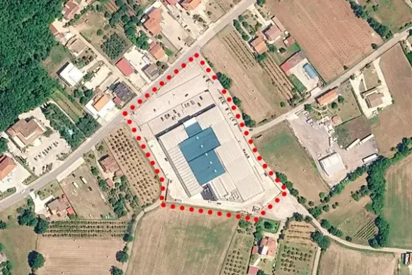 #2638554 Parco commerciale con parcheggio scoperto