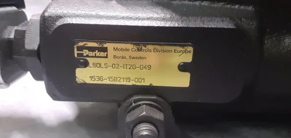 Parker L90LS-049 Mobile Directional Control Valve