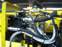 Parker L90LS-049 Mobile Directional Control Valve