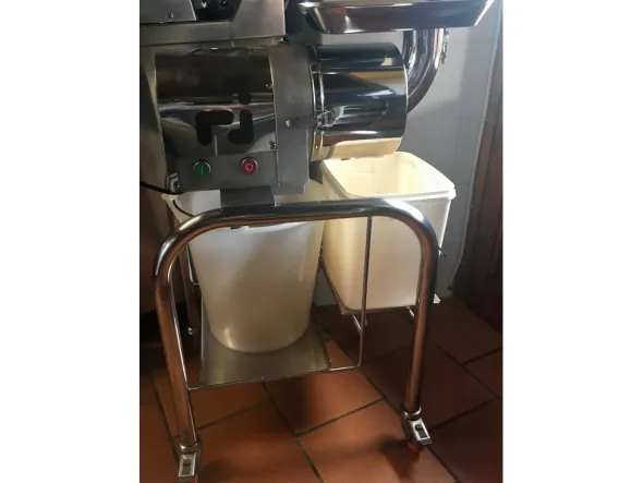 Passatrice Denocciolatrice C80 Frigojollinox