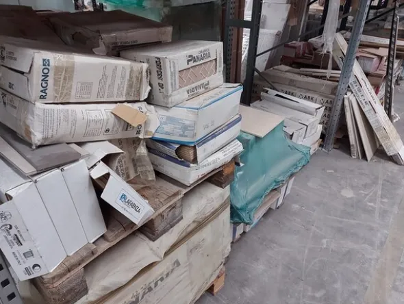 4#6152 Pavimenti e rivestimenti