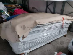 60#8878 Pellame, tessuti e prodotti chimici