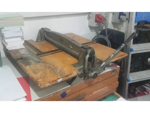 Perforatrice elettrica