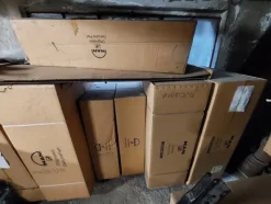 1#6777 Pezzi di ricambio di parti meccaniche e carrozzeria di autoveicoli Man