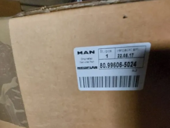 1#6777 Pezzi di ricambio di parti meccaniche e carrozzeria di autoveicoli Man