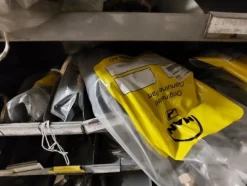 1#6777 Pezzi di ricambio di parti meccaniche e carrozzeria di autoveicoli Man