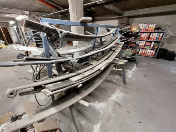 1#6777 Pezzi di ricambio di parti meccaniche e carrozzeria di autoveicoli Man