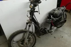 37#3672 Pezzi di ricambio motociclo Yamaha WHY 50cc