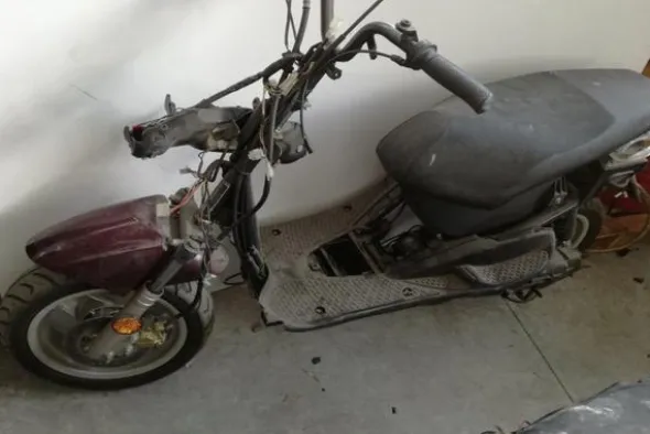 36#3672 Pezzi di ricambio motociclo Yamaha Neos 50cc