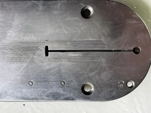 Pfaff 3314 placca per asolatrice originale
