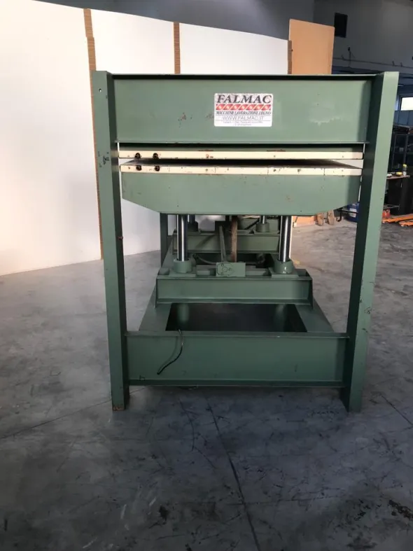 PG828 - 1105Pressa a piani caldi marca Orma