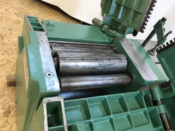 919-1244Pialla a filo e spessore SCM Invincibile