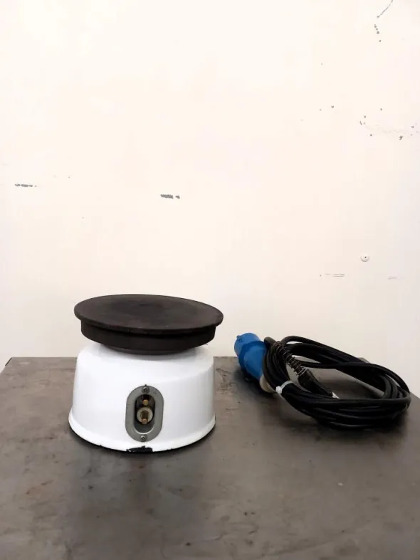 PIASTRA RISCALDANTE LABORATORIO (COD. LAB-PIA-5)