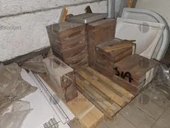 19#9933 Piastrelle e Parquet