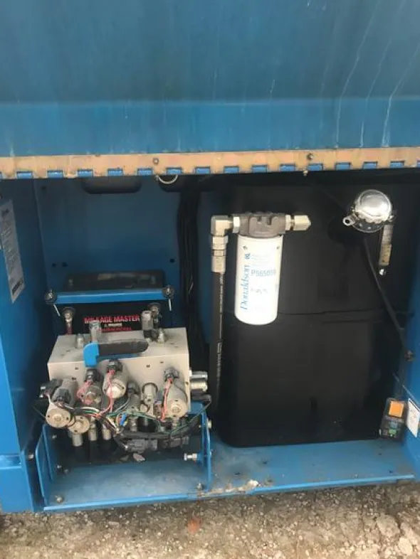 1#3448 Piattaforma aerea verticale Diesel Genie GS 3268 RT