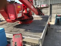 1#4489 Piattaforma autocarrata Socage Mil 18.8 su Nissan Cabstar