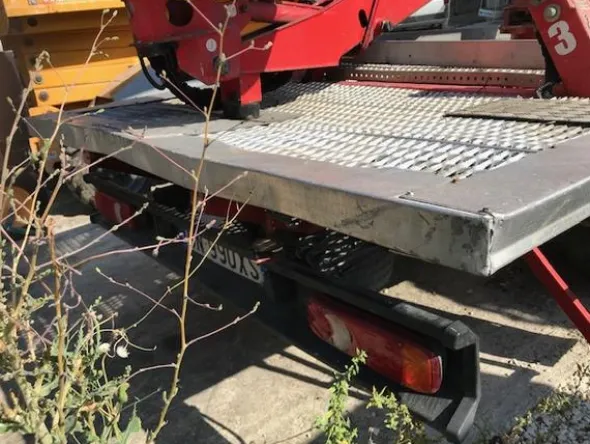 1#4489 Piattaforma autocarrata Socage Mil 18.8 su Nissan Cabstar