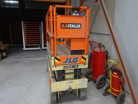 15#4228 Piattaforma JLG