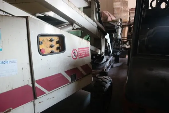 49#4001 Piattaforma semovente Terex TA50E