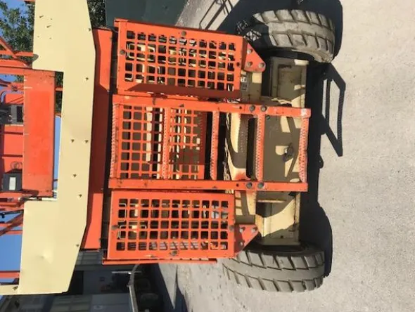 3#2833 Piattaforma verticale a pantografo Jlg 4069LE