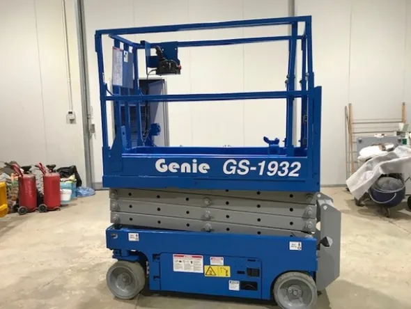 5#5755 Piattaforma verticale Genie GS-1932
