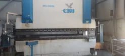 Piegatrice 3ES-200/40