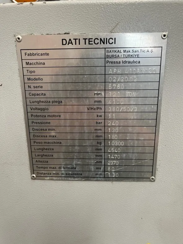Piegatrice idraulica Baykal 4105x120 ton usata