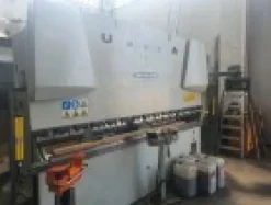 Piegatrice idraulica Warcom mod. Unica 3000mm x 50 ton
