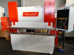 Piegatrice lamiera Beyeler Mod PR 6 2000 x 60 ton