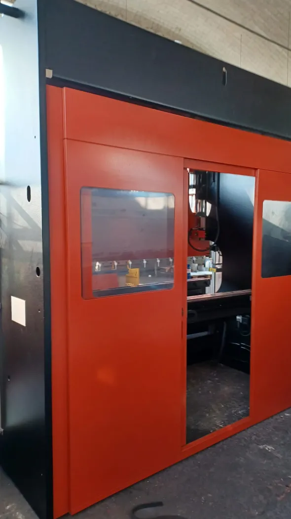 Piegatrice Lamiera SCHIAVI mod HFBs 125/3