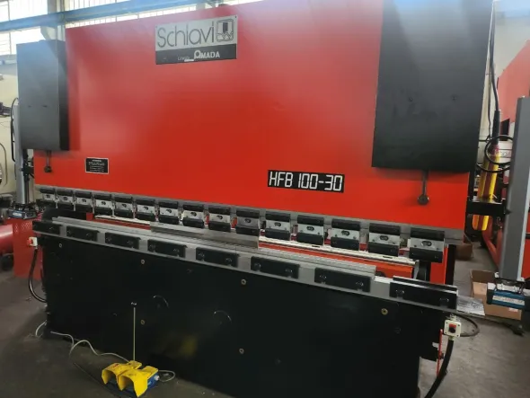 Piegatrice lamiera Schiavi mod. HFB 100/30