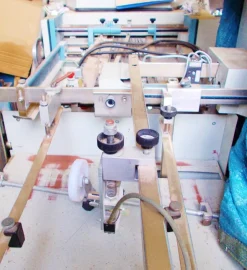 Piegatrice MBO T49 / F formato 49 x 69 1990
