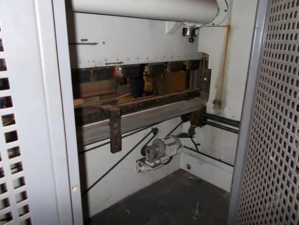 9#4161 Piegatrice Morgenitalia