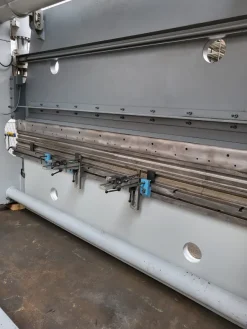 PIEGATRICE OLEDINAMICA ILMA4000 X 130 TON