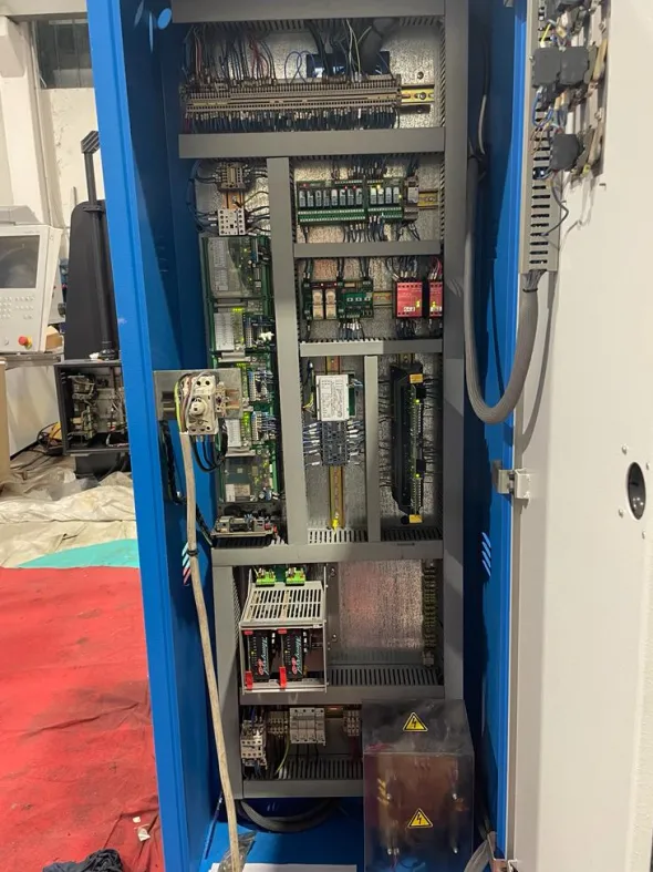 Piegatrice usata MECOS SYNCRO 30-1250 cnc 4 assi