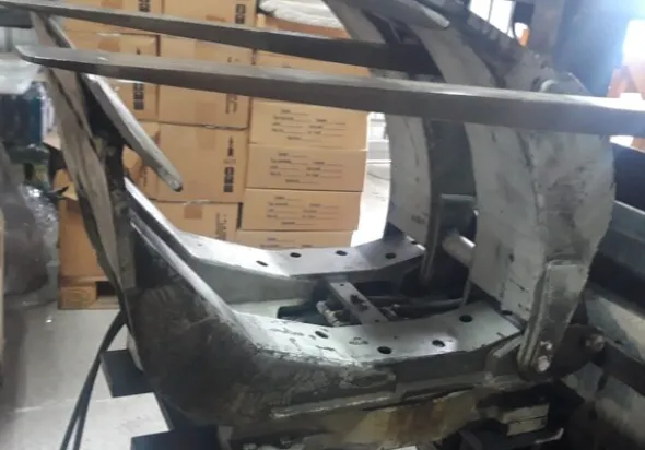 12#8224 Pinza per muletto e traspallet