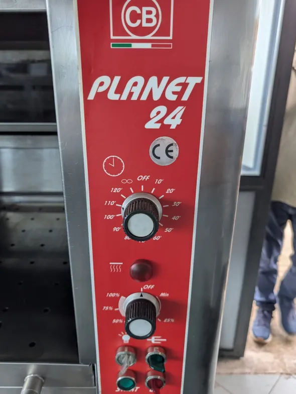 PLANET 24 GIRARROSTO PROFESSIONALE - 24 POLLI