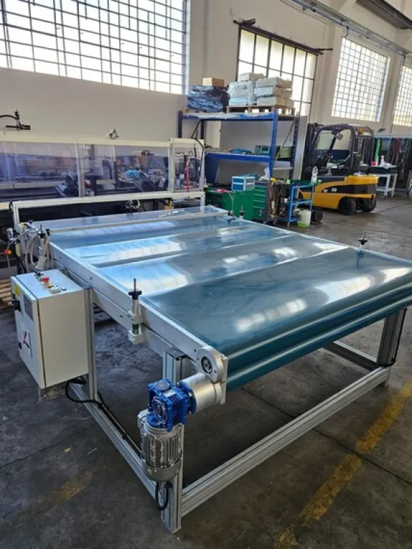 1#8357 Plotter da incollaggio Tappeto pressatore M.A.S. Lambertoni