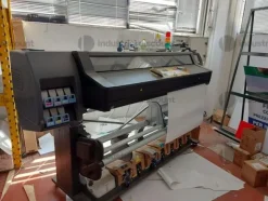 24#8723 Plotter e tavolo luminoso