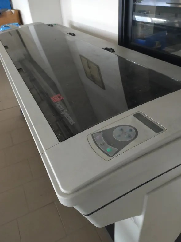 Plotter fly pen lectra