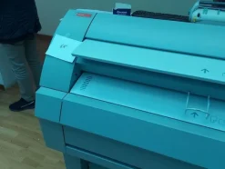 4#6058 Plotter HP Design Jet e Tecnigrafo Lenor