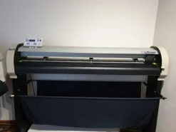 Plotter Mutoh Valuejet VJ-1324 + Plotter Mutoh intaglio Ultima SC-1400D