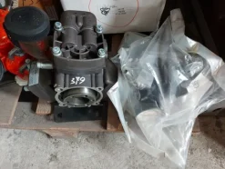 379#8349 Pompe