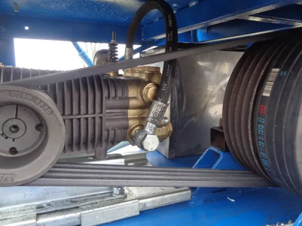 POMPE ALTA PRESSIONE A TRATTORE X LAVAGGIO ALLEVAMENTI