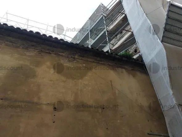 19#8924 Ponteggio in cantiere