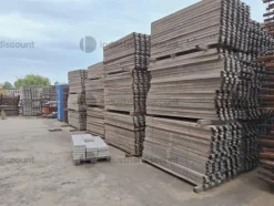 2#9747 Ponteggio puntelli cavalletti assi container