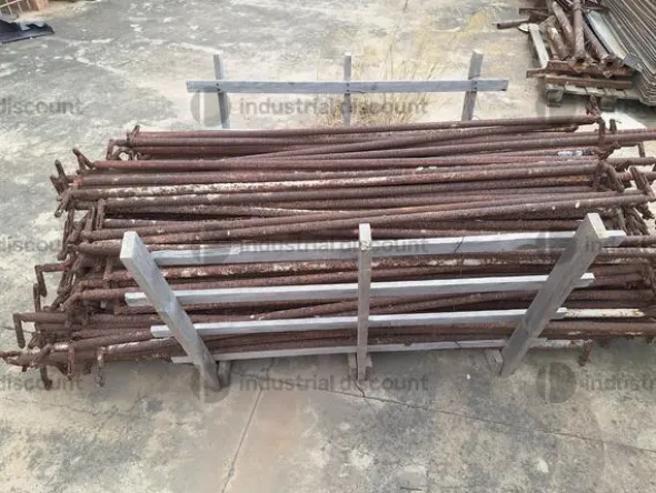 2#9747 Ponteggio puntelli cavalletti assi container