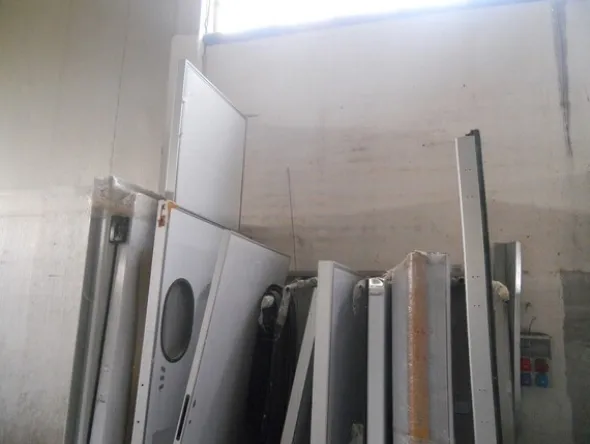 2#5427 Porte e pareti per celle frigo